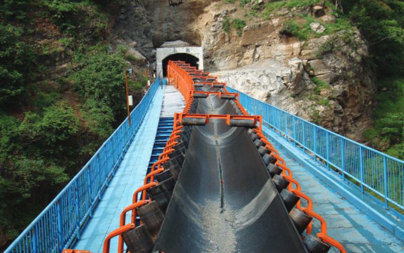 深槽帶式輸送機